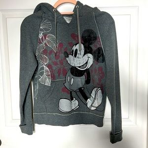 Girls, Disneyland Resort Mickey Mouse pullover hoodie, gray, 2-pockets.